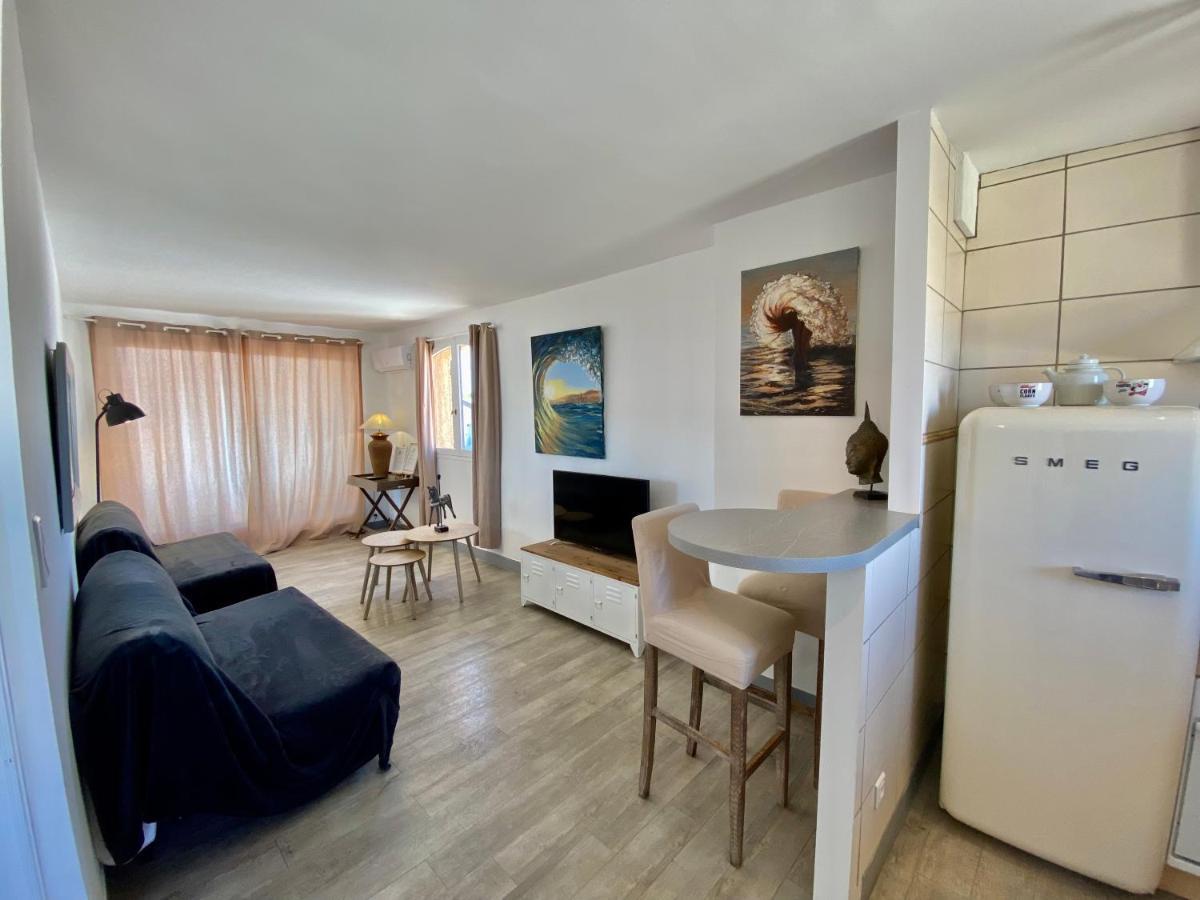 Appartamento Les marines, 2min Plage, accès direct port Cogolin Esterno foto