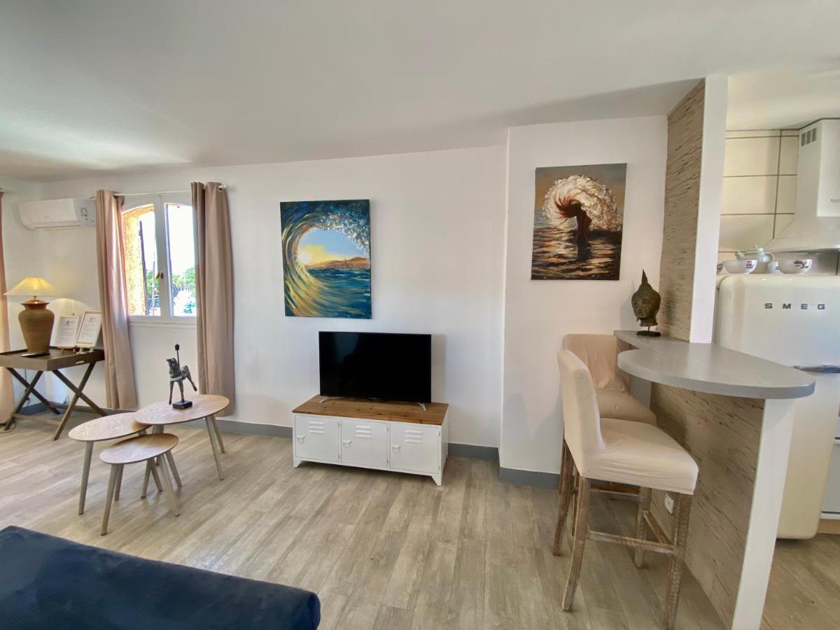 Appartamento Les marines, 2min Plage, accès direct port Cogolin Esterno foto